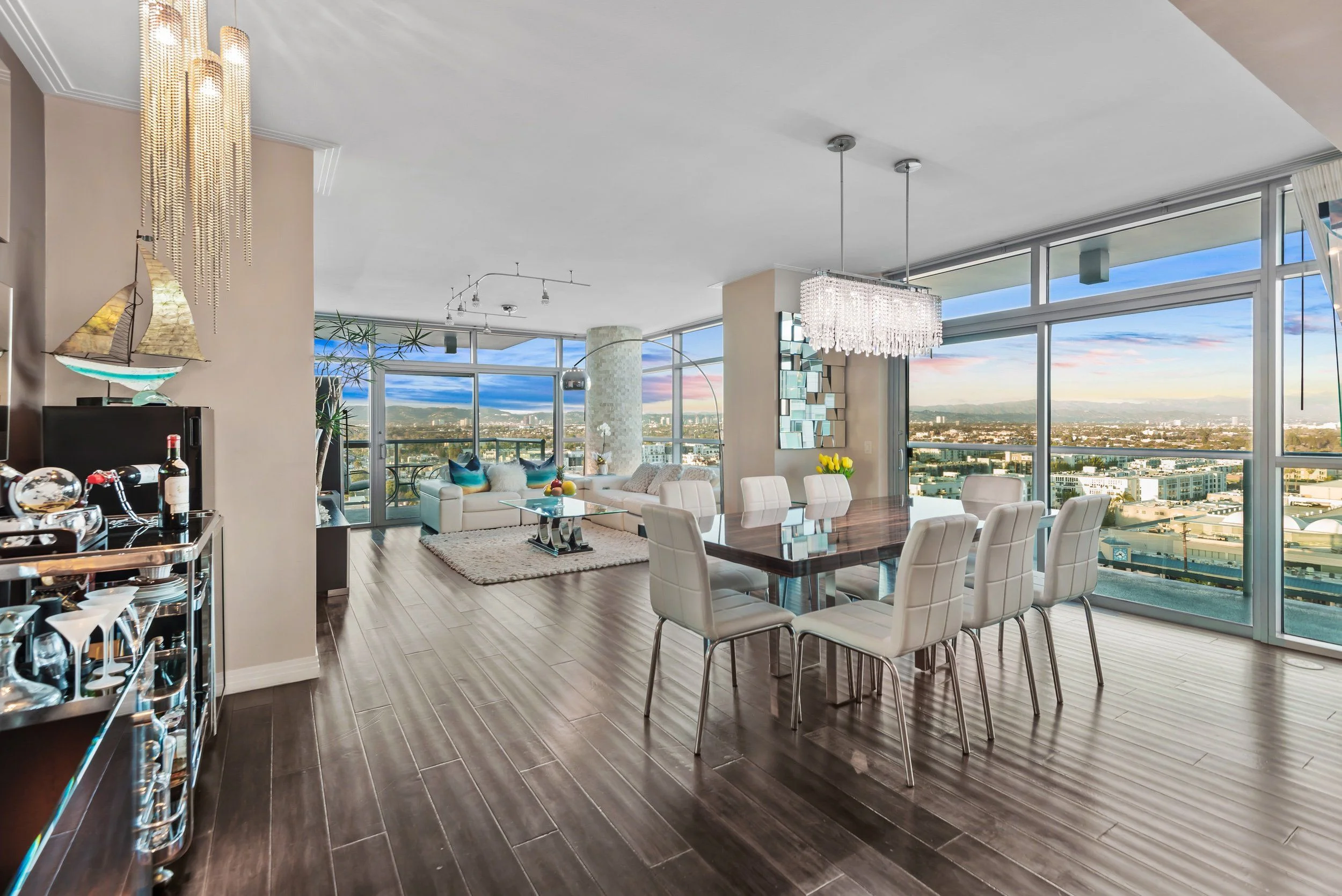 13650 Marina Pointe Dr #1607